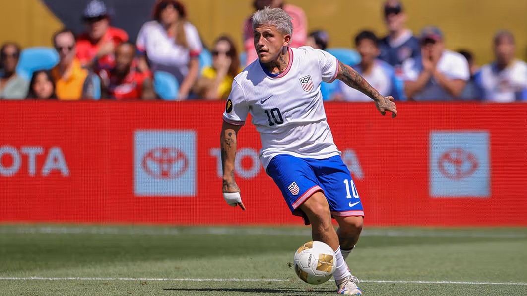 USMNT vs. Mexico: Starting Lineup and Key Details